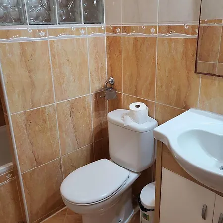 One Bed Apt In Castle Harbourc106 Apartment *