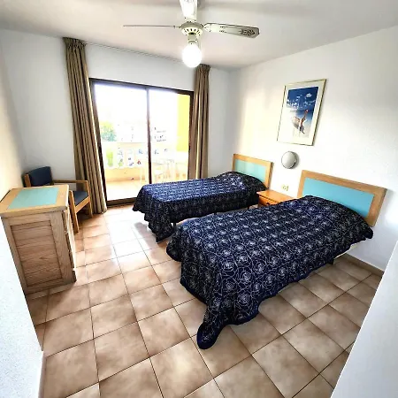 One Bed Apt In Castle Harbourc106 Apartment *