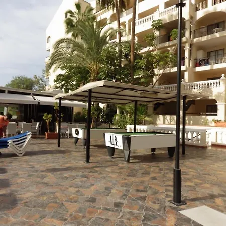 One Bed Apt In Castle Harbourc106 Apartment *